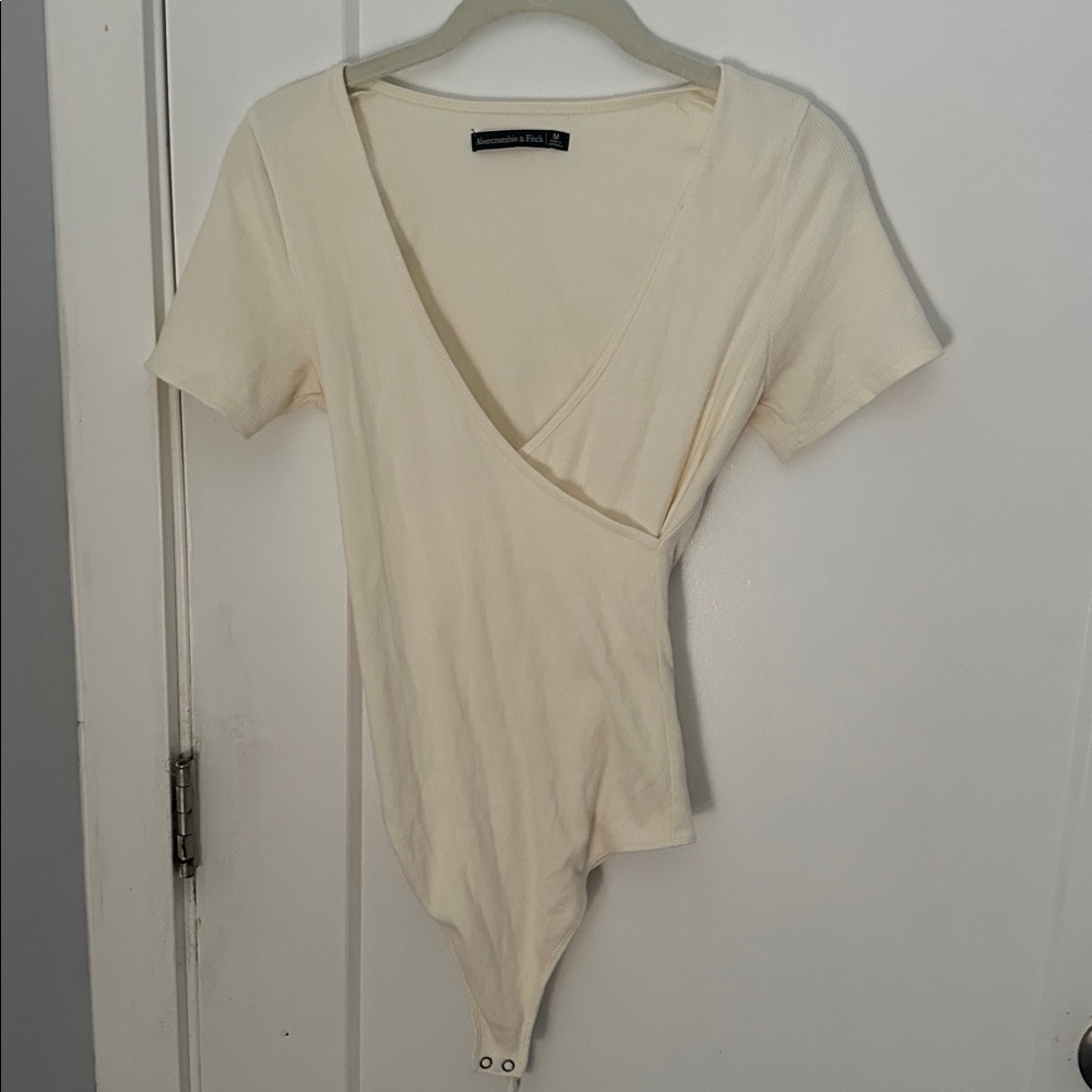 Abercrombie & Fitch Cream Ribbed Top